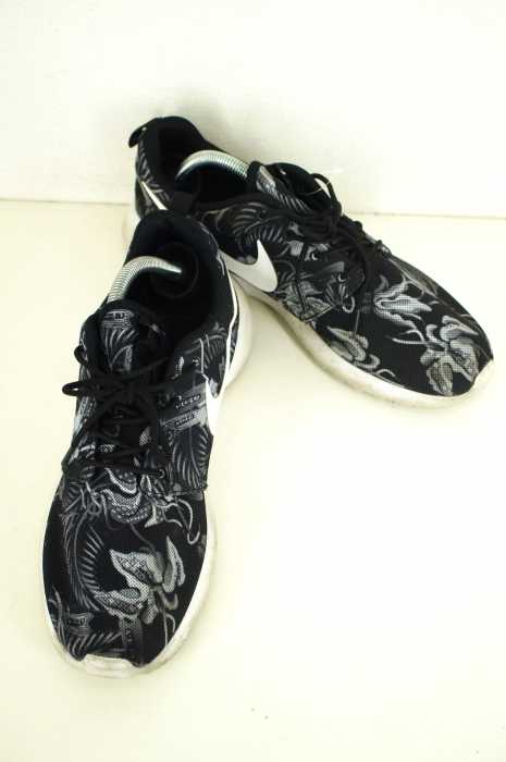 NIKE （ナイキ） ROSHERUN PRINT BLACK FLORAL メンズ シューズ