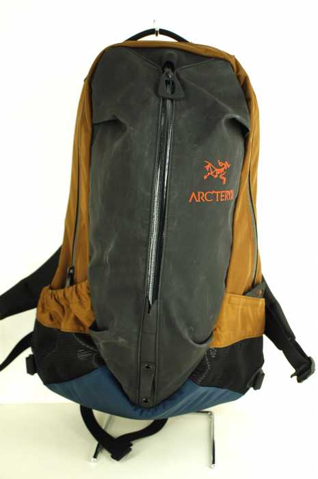 ARC'TERYX × BEAMS（アークテリクス×ビームス） 別注 Arro 22 18AW メンズ バッグ