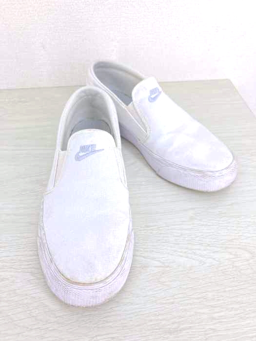 NIKE(ナイキ) TOKI SLIP CANVAS レディース シューズ