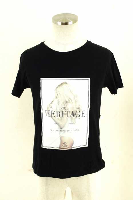 BLACK BY VANQUISH ホワイトガールフォト クルーネックTシャツ メンズ トップス