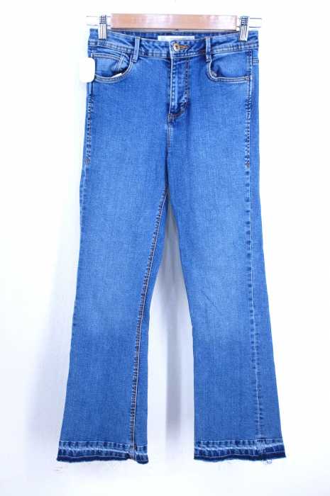 ZARA trafaluc（ザラトラファルック） カットオフフレアデニムパンツ レディース パンツ
