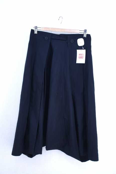 132.5 ISSEY MIYAKE(イッセイミヤケ) シンチバックデザインプリーツサルエルパンツ レディース パンツ