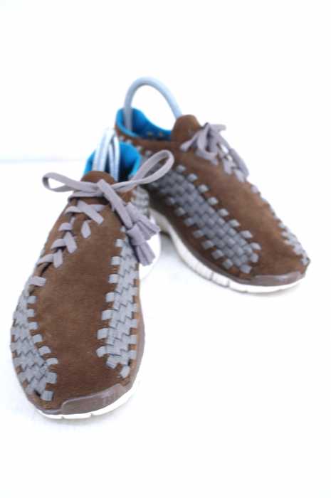 NIKE （ナイキ） FREE WOVEN レディース シューズ