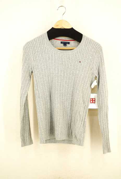 TOMMY HILFIGER（トミーヒルフィガー） 胸刺繍　ケーブルクルーネックニット レディース トップス