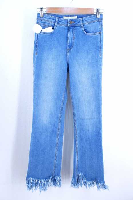 ZARA trafaluc（ザラトラファルック） カットオフフレアデニムパンツ レディース パンツ