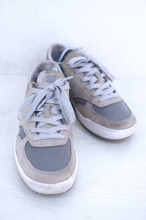 NEW BALANCE × BEAUTY & YOUTH UNITED ARROWS(ニューバランス ビューティーアンドユースユナイテッドアローズ) CRT300UY ローカットスニーカー レディース シューズ