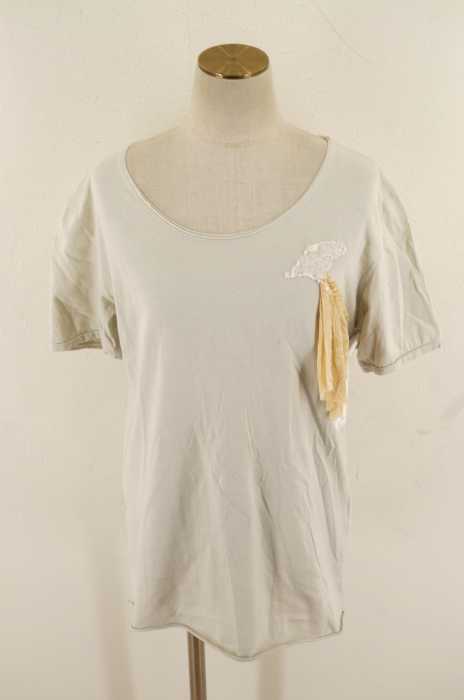 LACE on LACE 刺繍Tシャツ レディース トップス