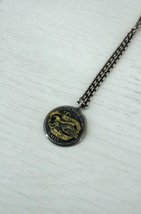 CALEE（キャリー） SO VAIN DAMN SO HOT コインネックレス メンズ