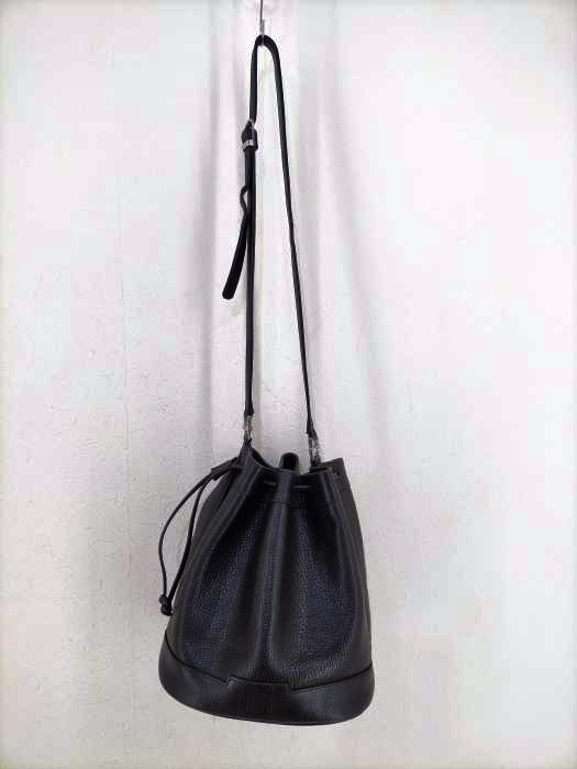 メル② Guy Laroche ギ・ラロッシュ レザー 巾着　グレー Guy Laroche（ギラロッシュ） レザー 巾着ショルダーバッグ レディース