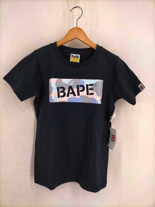 BAPE（ベイプ） ロゴプリントTEE レディース トップス