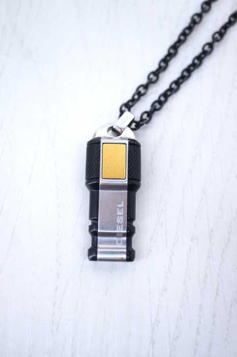 DIESEL （ディーゼル） USBメモリモチーフ ネックレス メンズ アクセサリー