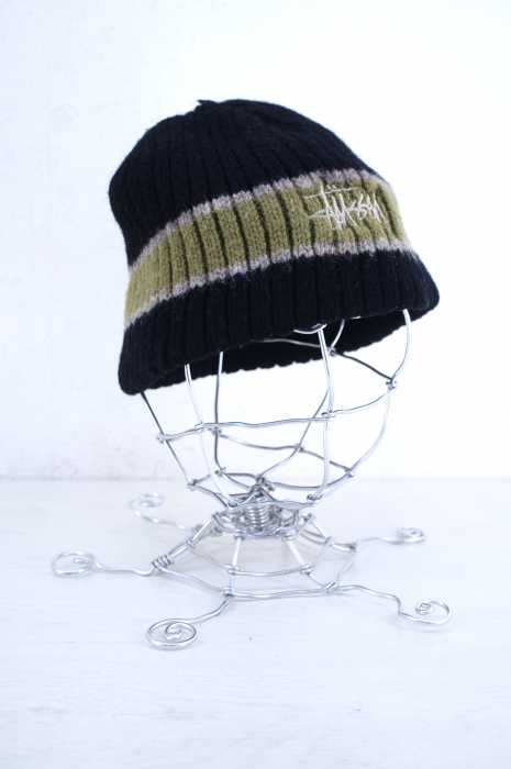 STUSSY （ステューシー） ロゴ刺繍ニットキャップ メンズ 帽子