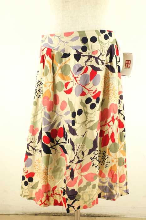 Vivienne Westwood RED LABEL （ヴィヴィアンウエストウッドレッドレーベル） 総柄スカート レディース スカート