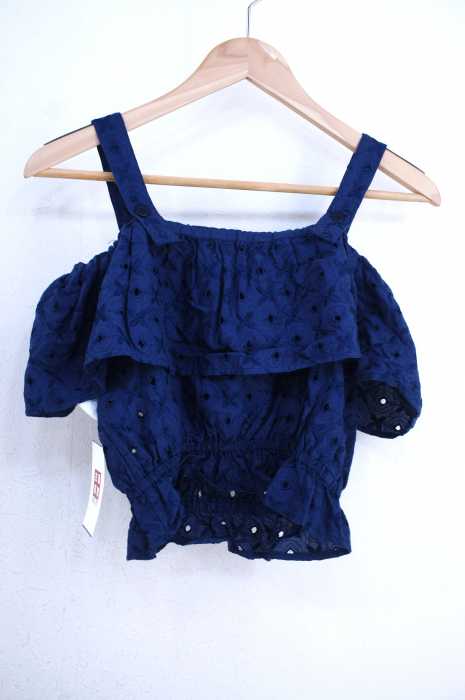 Lily Brown（リリーブラウン） コットン刺繍オフショルトップス レディース トップス