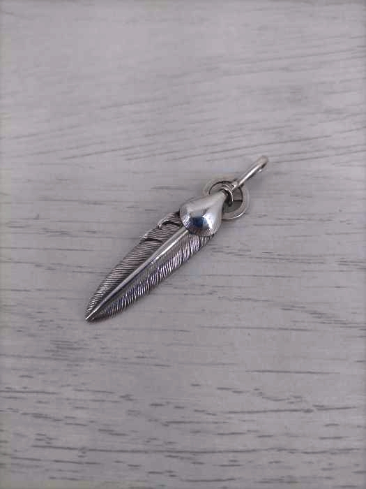 TADY&KING（タディアンドキング） フェザーネックレストップ ホイールフェザー メンズ アクセサリー