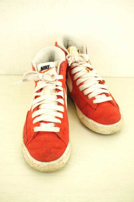 NIKE (ナイキ) BLAZER HI レディース シューズ