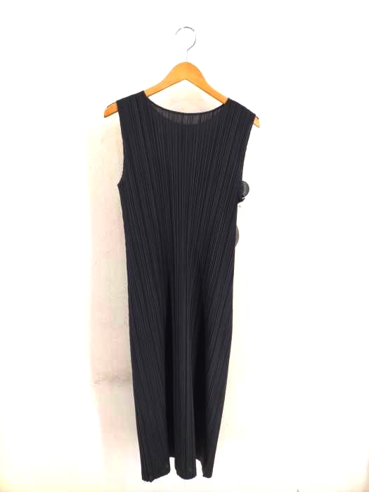 PLEATS PLEASE イッセイミヤケ ノースリーブワンピース 【公式通販】