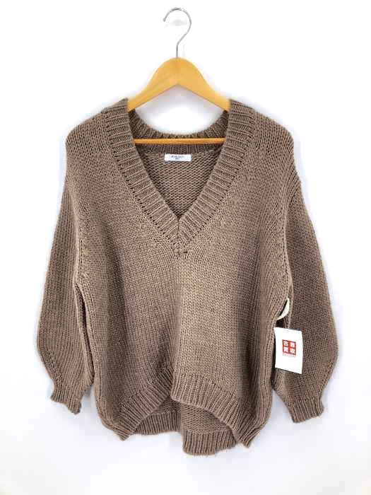 NATURAL BEAUTY BASIC（ナチュラルビューティーベーシック） Vネックニット レディース トップス