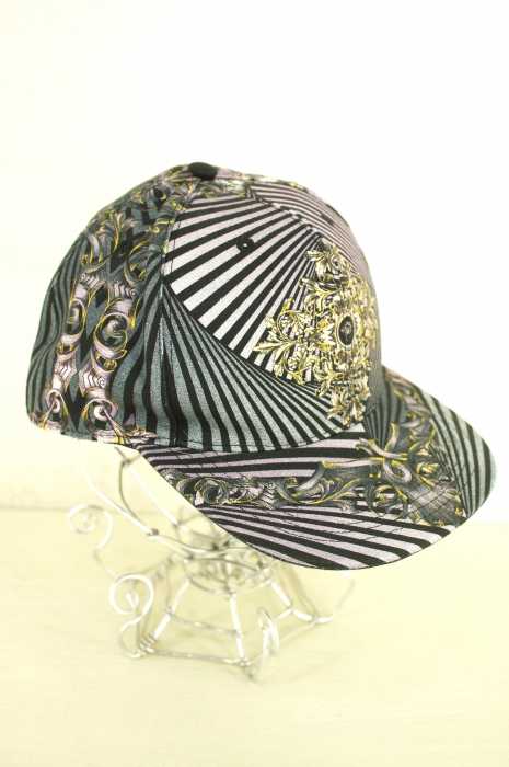VERSACE （ヴェルサーチ） 総柄キャップ メンズ 帽子
