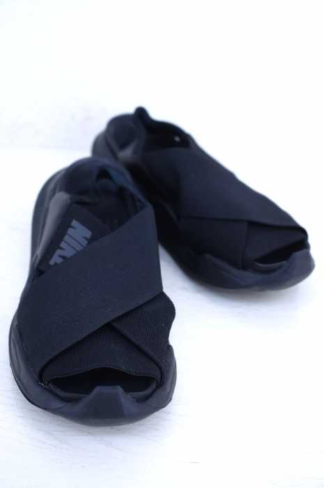 NIKE （ナイキ） WMNS PRAKTISK レディース シューズ