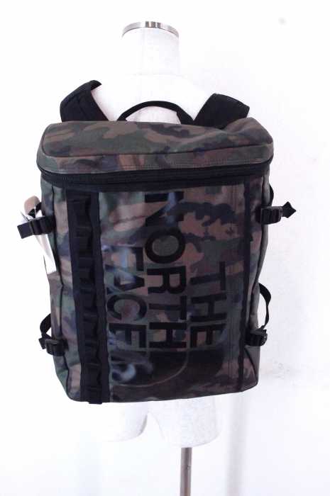 THE NORTH FACE （ザノースフェイス） FUSE BOX カモ柄バックパック メンズ バッグ