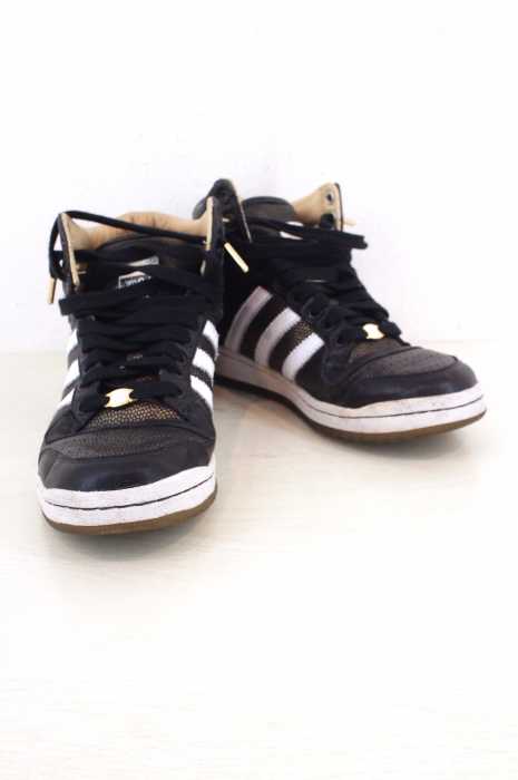 UNDEFEATED×adidas originals （アンディフィーテッド　アディダスオリジナルス） Top Ten Hi ハイカットスニーカー メンズ シューズ
