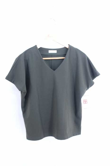 BEAUTY & YOUTH UNITED ARROWS (ビューティーアンドユースユナイテッドアローズ) ポンチVネックドルマンカットソー レディース トップス