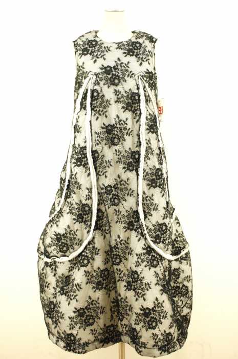 COMME des GARCONS （コムデギャルソン） AD2017 17AW The future of silhouette期 花柄 フラワーレースボリュームドレスワンピース レディース ワンピース