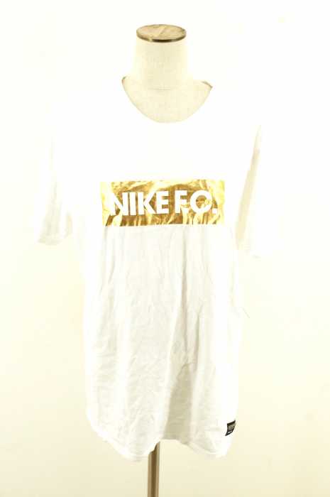 NIKE （ナイキ） NIKE F.C.ボックスロゴTシャツ メンズ トップス
