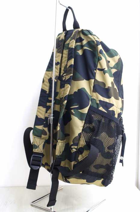 A BATHING APE （アベイシングエイプ） 1stサル迷彩柄DAYバッグ メンズ バッグ