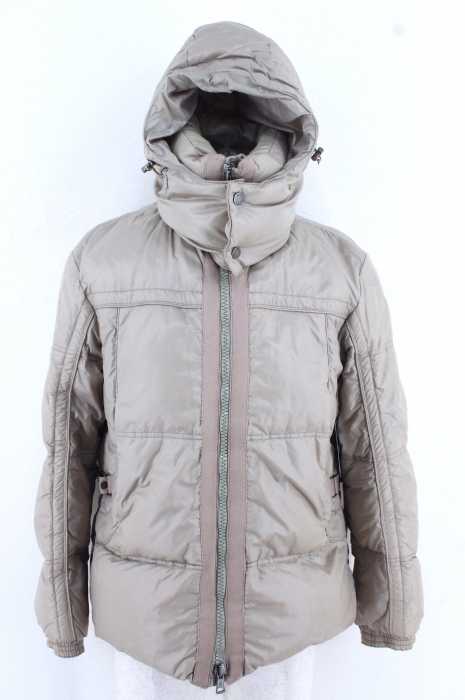 MONCLER （モンクレール） ナイロンジップアップダウンコート メンズ アウター