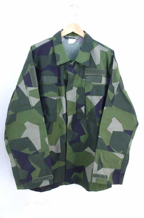 USED古着  （ユーズドフルギ） カモ柄 オーバーサイズミリタリージャケット メンズ アウター