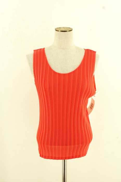 PLEATS PLEASE ISSEY MIYAKE （プリーツプリーズイッセイミヤケ） プリーツ加工タンクトップ レディース トップス