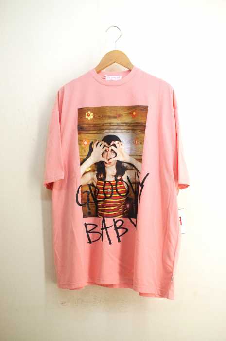 little sunny bite（リトルサニーバイト） GROOVY BABY PHOTO BIG TEE レディース トップス