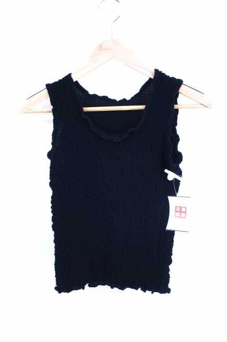 me ISSEY MIYAKE（ミー イッセイミヤケ） 15AW 特殊加工ノースリーブブラウス レディース トップス
