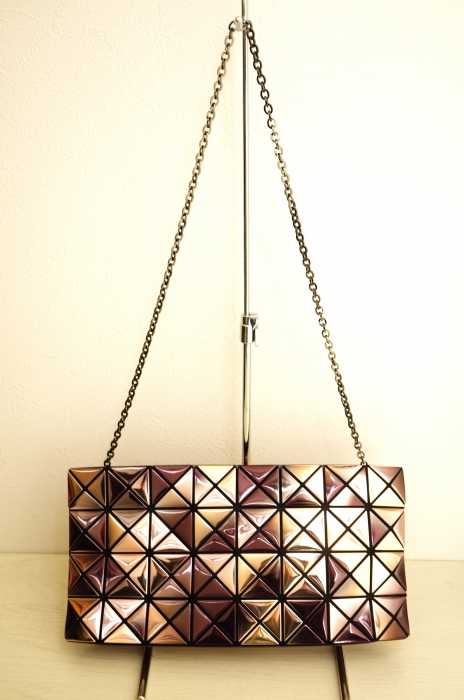 BAO BAO ISSEY MIYAKE(バオバオイッセイミヤケ) PRISM PLATINUM チェーンショルダーバッグ レディース バッグ