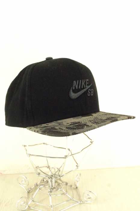 NIKE SB （ナイキスケートボーディング） スナップバックキャップ メンズ 帽子