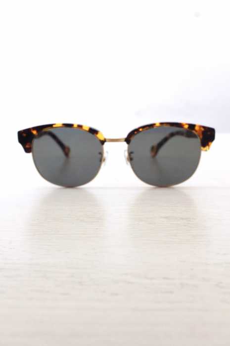 VERYNERD （ベリーナード） Hackney　鼈甲柄ウェリントン型サングラス メンズ ファッション雑貨