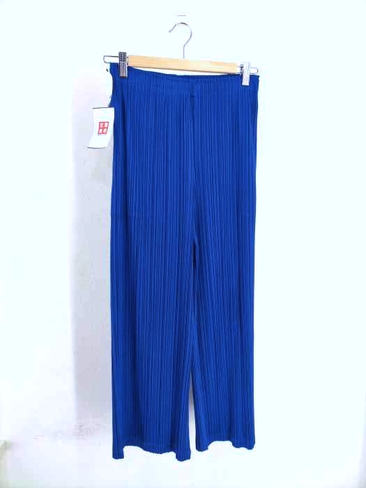 PLEATS PLEASE ISSEY MIYAKE（プリーツプリーズイッセイミヤケ