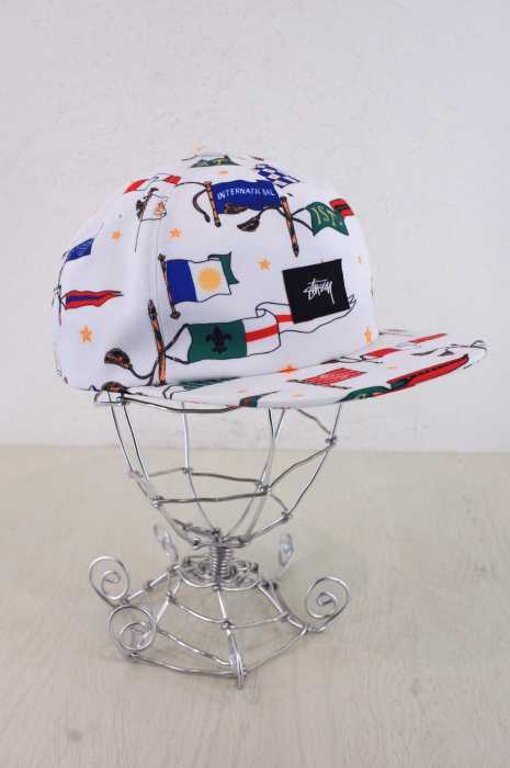 STUSSY （ステューシー） 総柄ロゴボックスアジャスタブルキャップ メンズ 帽子