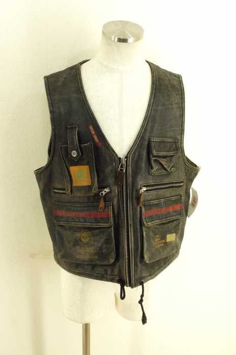 USED （古着） 韓国製ペイントレザーベスト メンズ トップス
