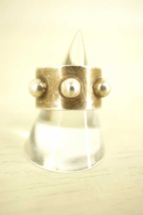 Maison Margiela(メゾンマルジェラ) ドットデザイン真鍮リング レディース アクセサリー