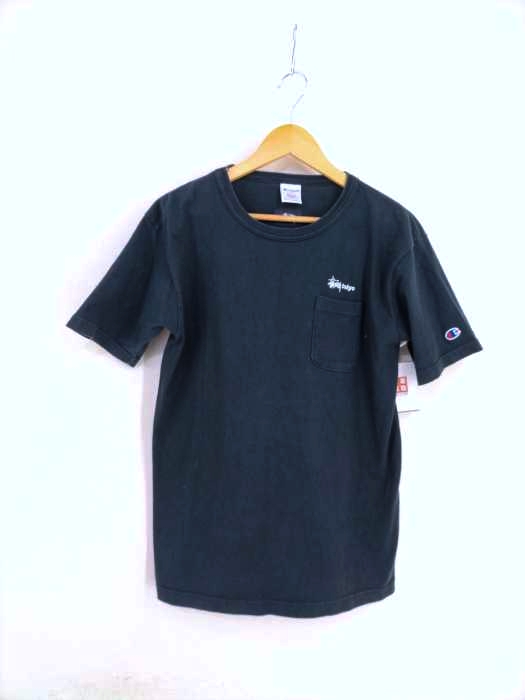 Stussy（ステューシー） T1011 胸ポケット付き刺繍入りクルーネック半袖Tシャツ メンズ トップス