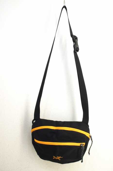 ARC'TERYX（アークテリクス） MAKA2 ショルダーバッグ メンズ バッグ