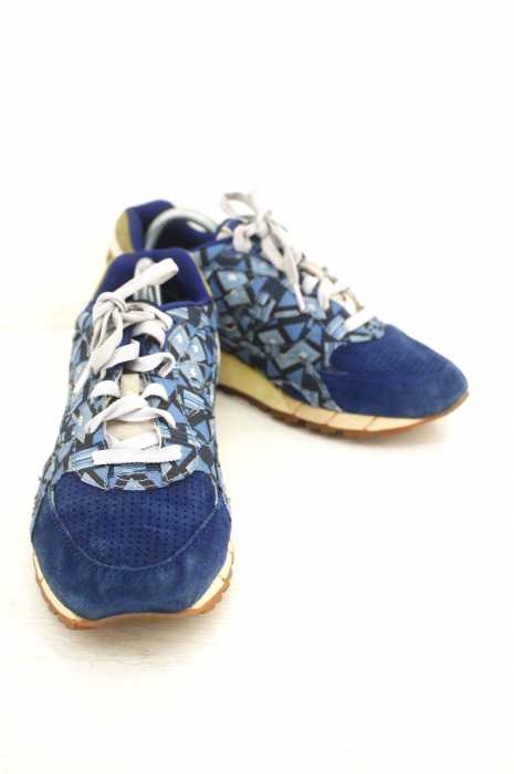 SAUCONY x BODEGA SHADOW（サッカニーボデガシャドー） 6000 Sneakers In Blue/Grey メンズ シューズ
