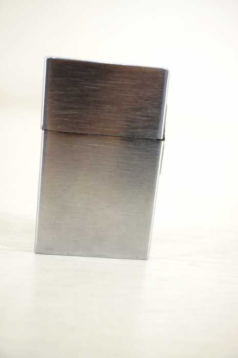 ZIPPO(ジッポ) 1932レプリカ ブラッシュ・フィニッシュ・クローム メンズ ファッション雑貨