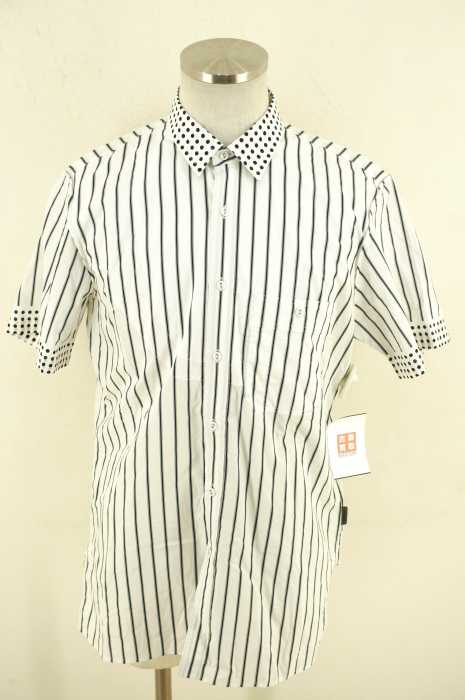BURBERRY （バーバリー） ボーダー柄ドット切替半袖シャツ メンズ トップス