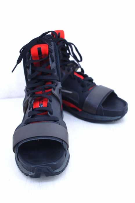 ALEXANDER MCQUEEN × PUMA （アレキサンダーマックイーン プーマ） MCQ TECH RUNNER SANDAL メンズ シューズ