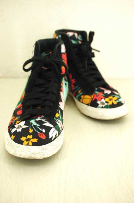 NIKE （ナイキ） WMNS BLAZER MID TEXTILE PRINT メンズ シューズ