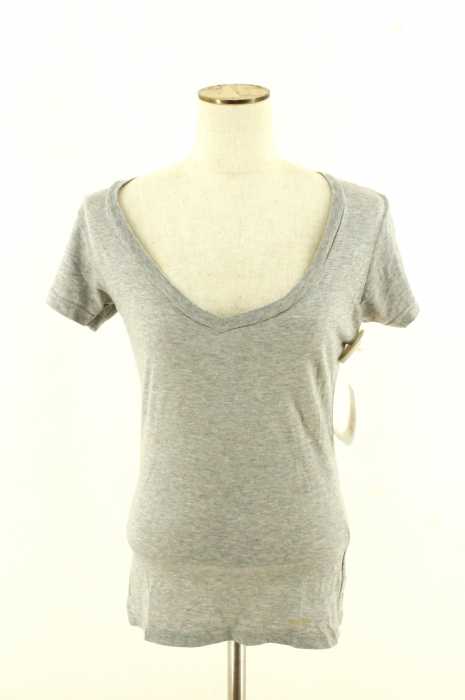 muller of yoshiokubo （ミュラーオブヨシオクボ） コットンVネックTシャツ レディース トップス